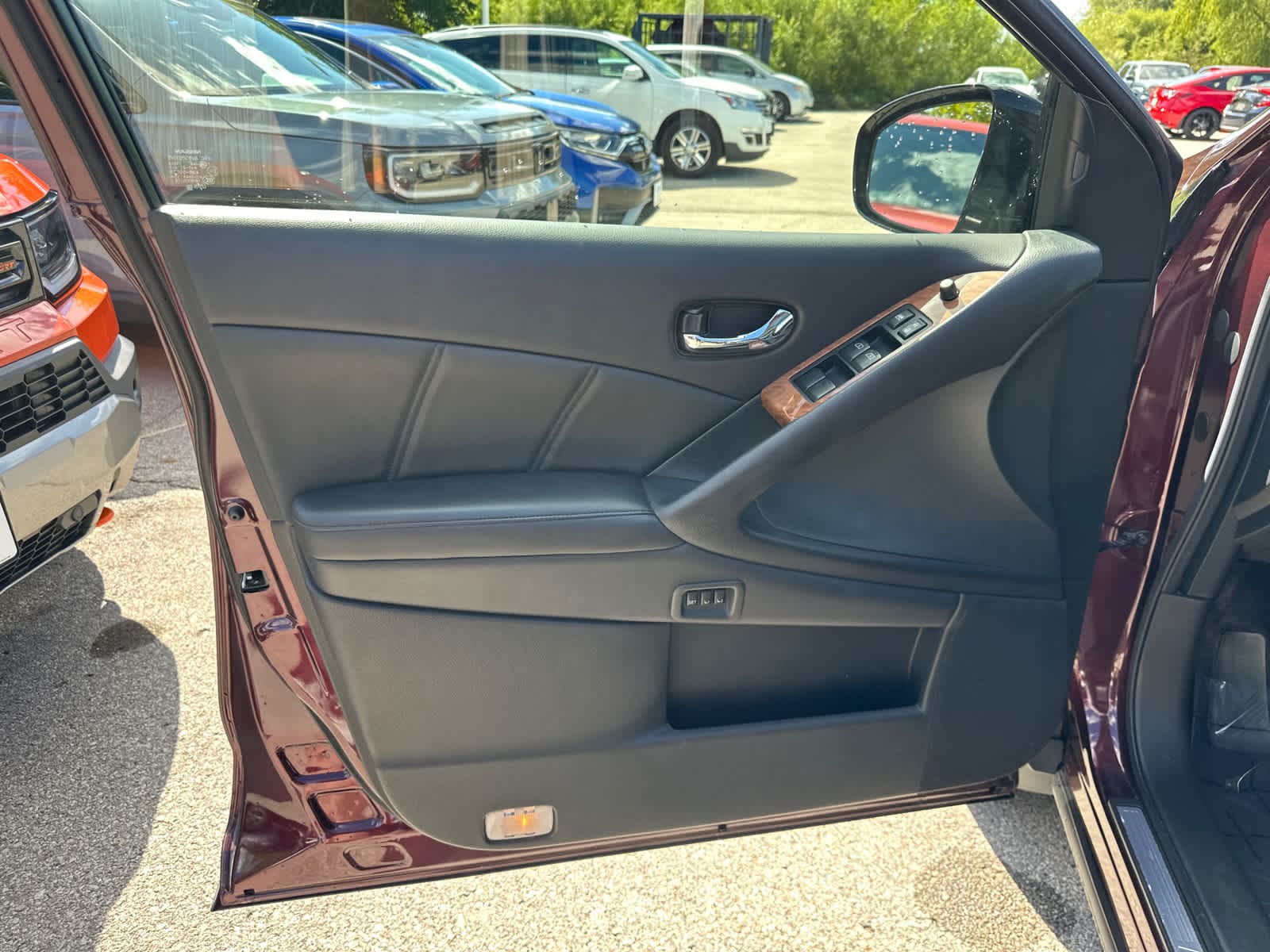 Thumbnail: 2014 Nissan Murano - 15