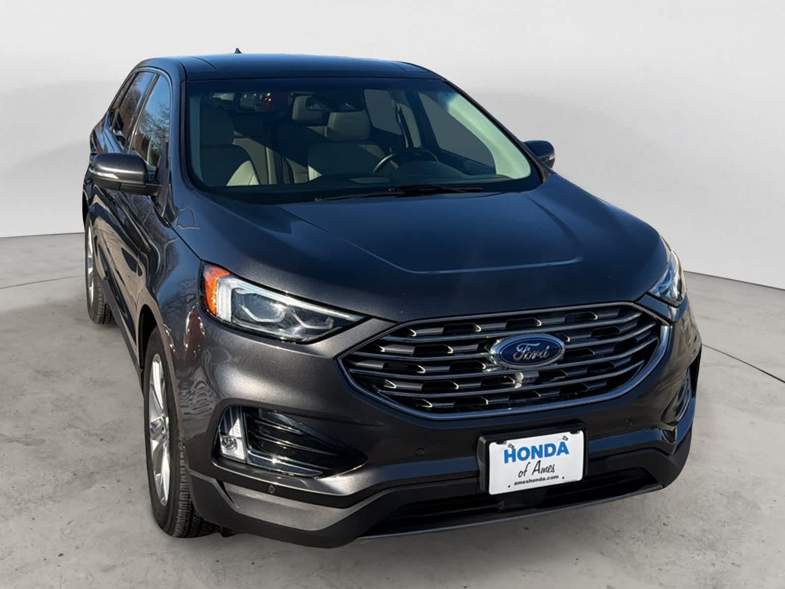 Thumbnail: 2019 Ford Edge - 6