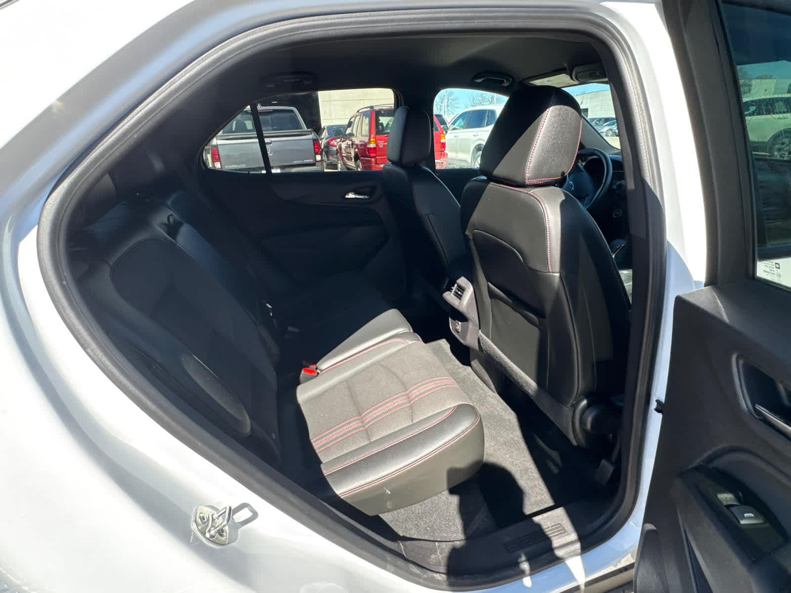 Thumbnail: 2024 Chevrolet Equinox - 10