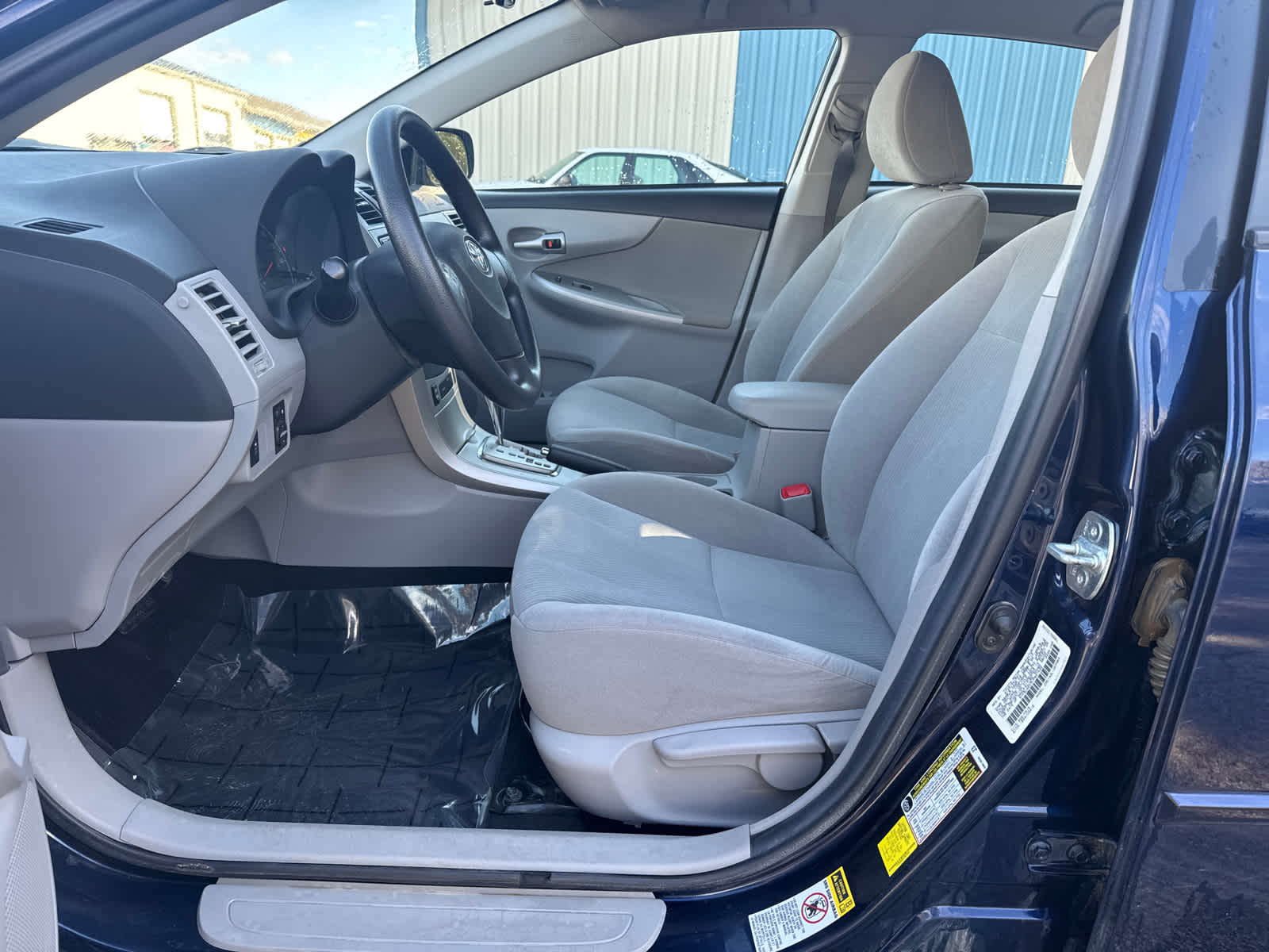 Thumbnail: 2012 Toyota Corolla - 15