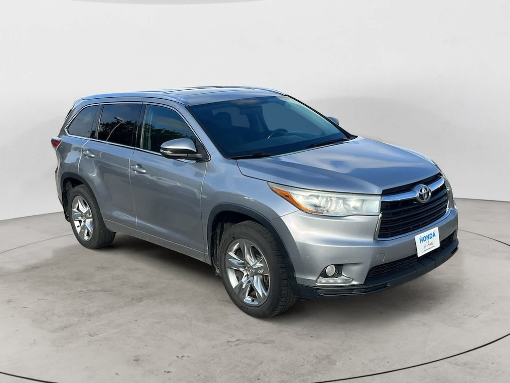 Used 2014 Toyota Highlander Limited SUV