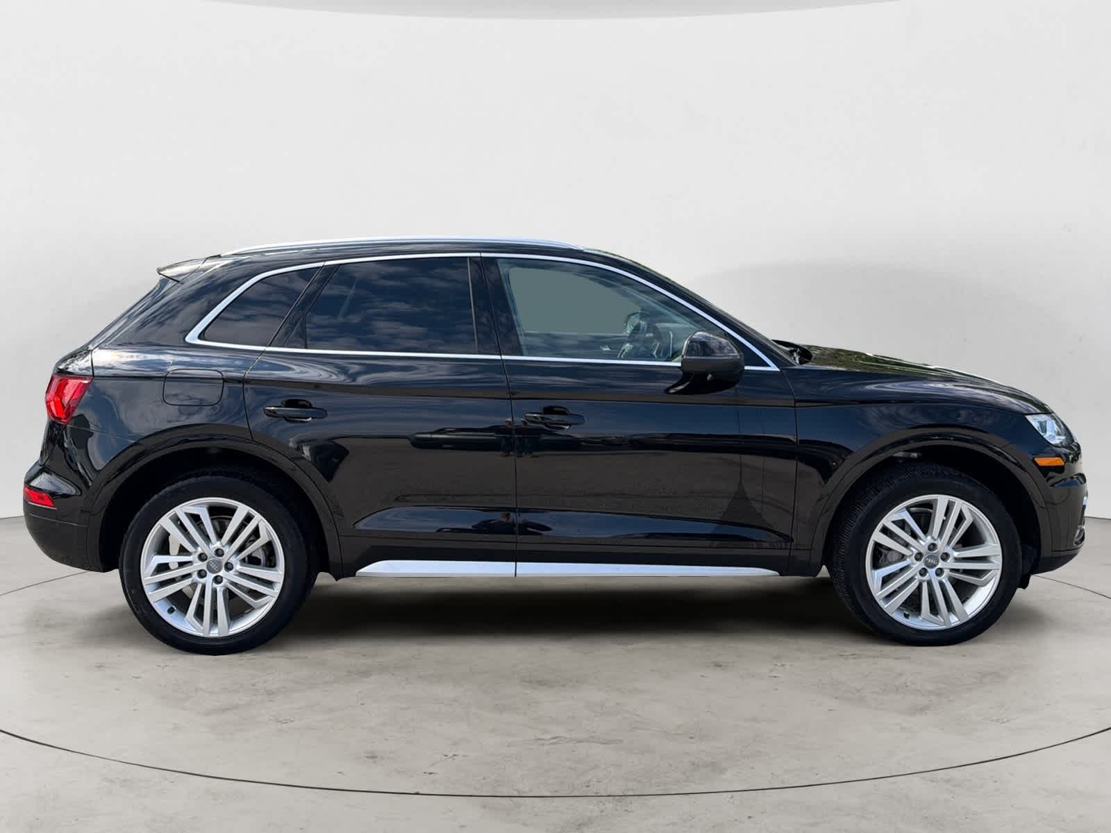 Thumbnail: 2018 Audi Q5 - 5