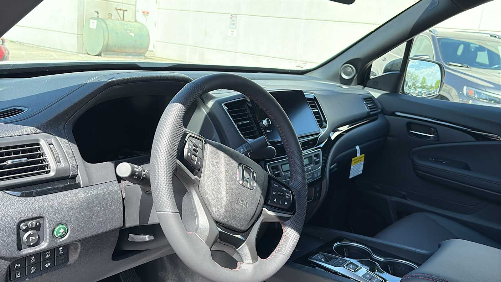 Thumbnail: 2026 Honda Ridgeline - 8