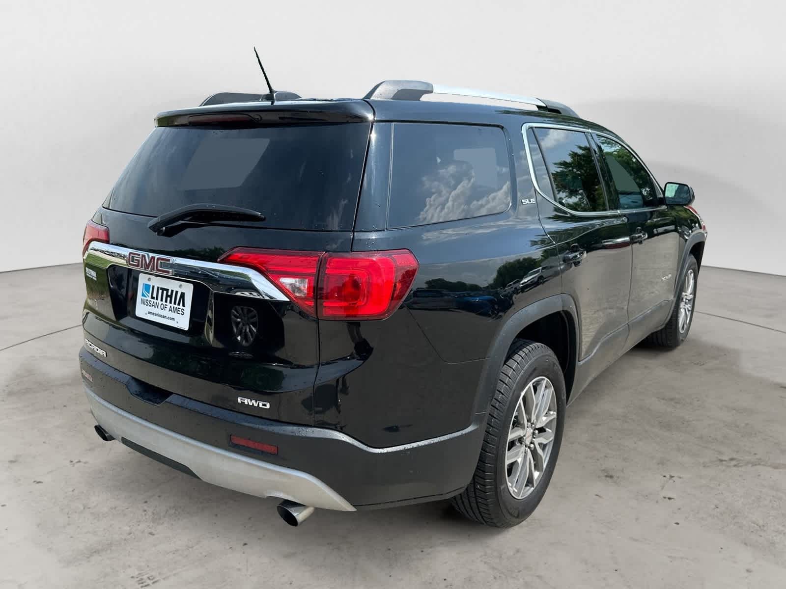 2018 GMC Acadia SLE 3