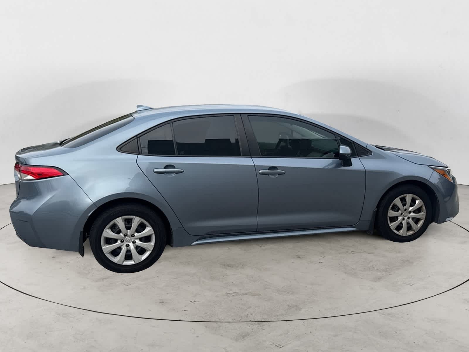 Thumbnail: 2022 Toyota Corolla - 6