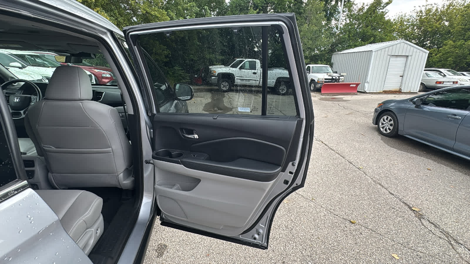 Thumbnail: 2019 Honda Pilot - 9