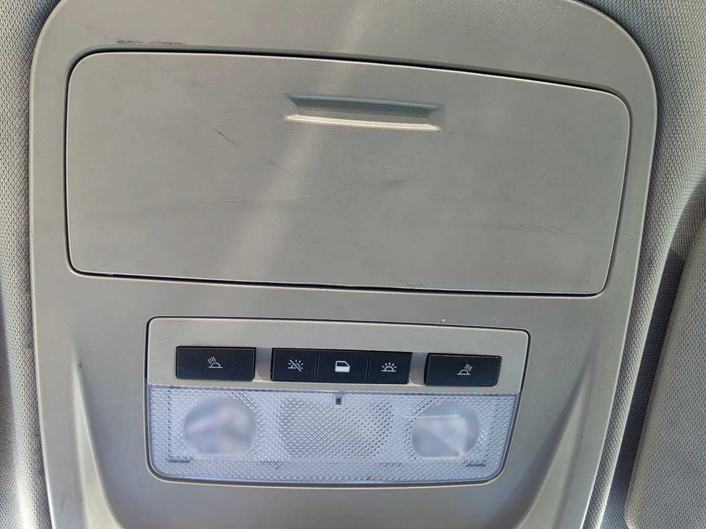 Thumbnail: 2021 Chevrolet Colorado - 15