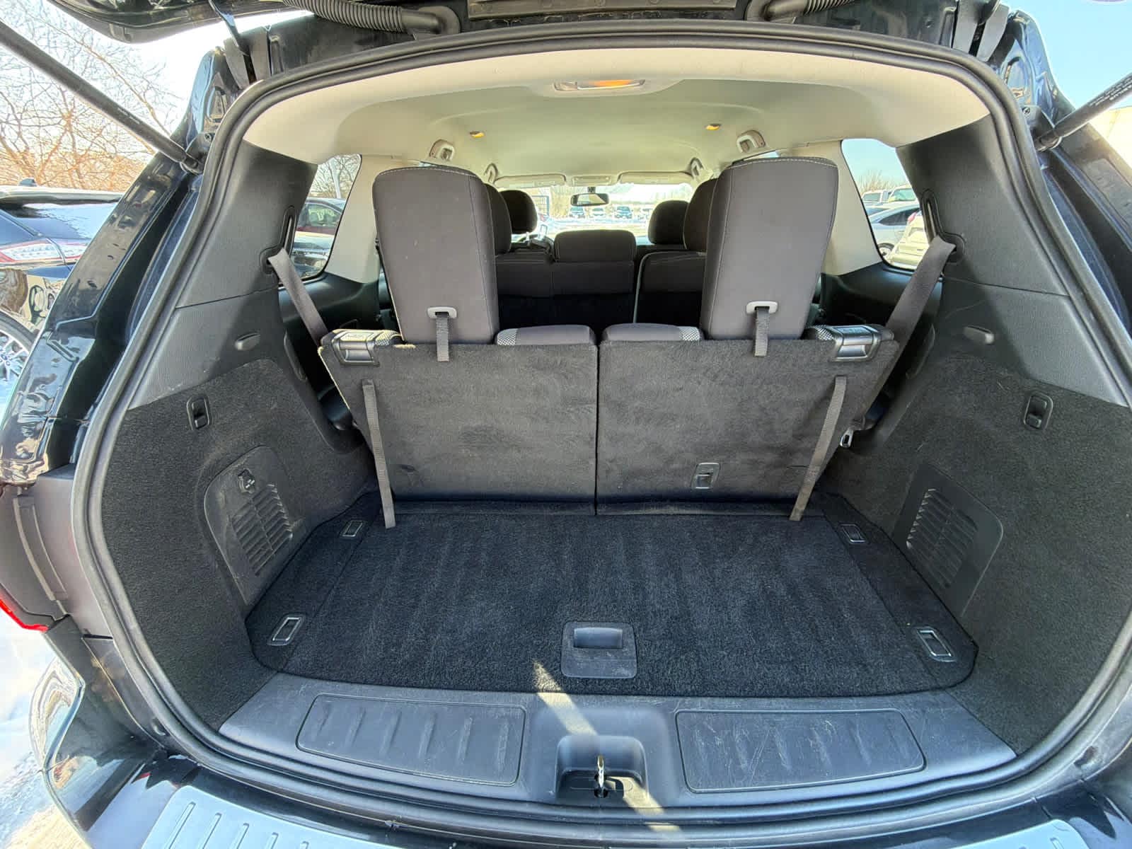 Thumbnail: 2020 Nissan Pathfinder - 13