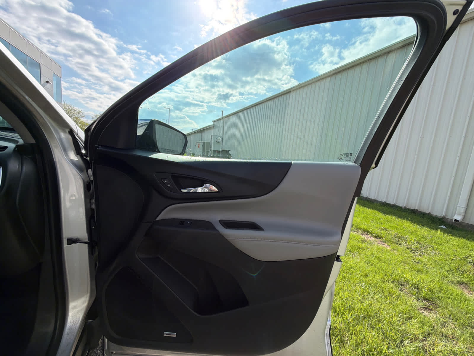 Thumbnail: 2020 Chevrolet Equinox - 7