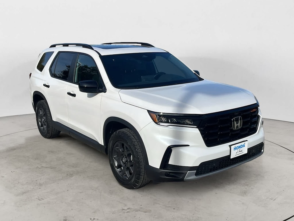 New 2025 Honda Pilot TrailSport SUV