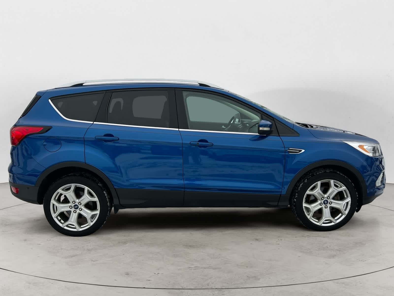 Thumbnail: 2019 Ford Escape - 5