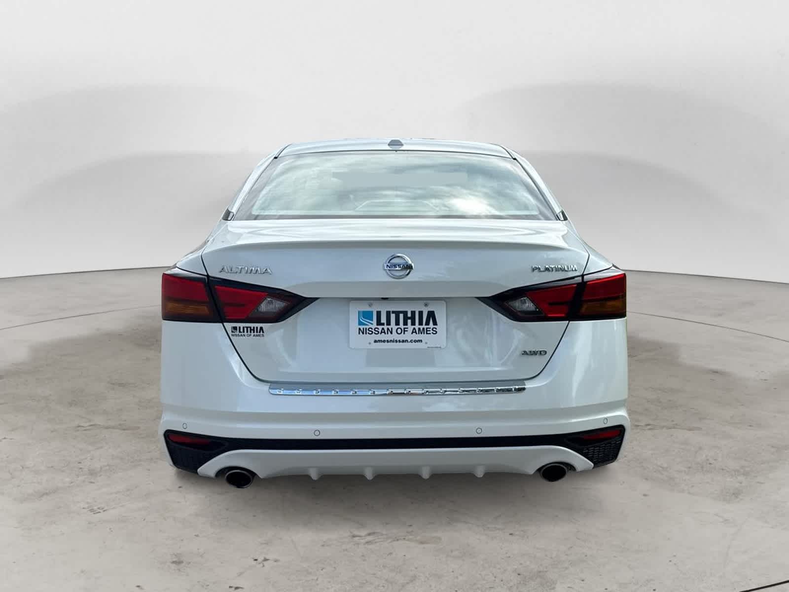 Thumbnail: 2022 Nissan Altima - 5