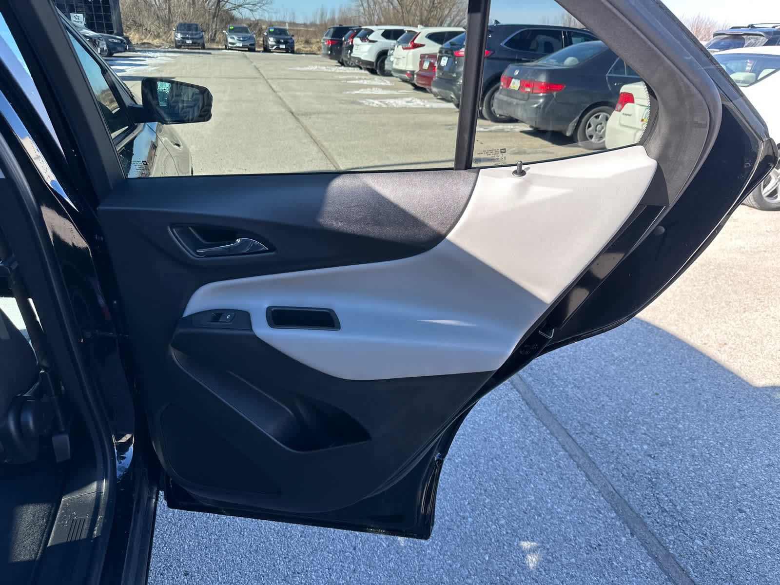 Thumbnail: 2023 Chevrolet Equinox - 7