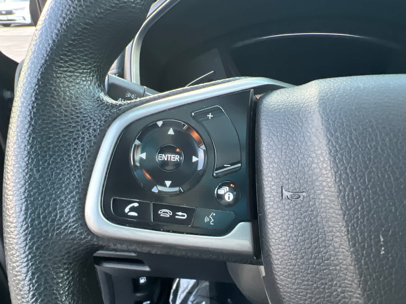 Thumbnail: 2020 Honda CR-V - 20