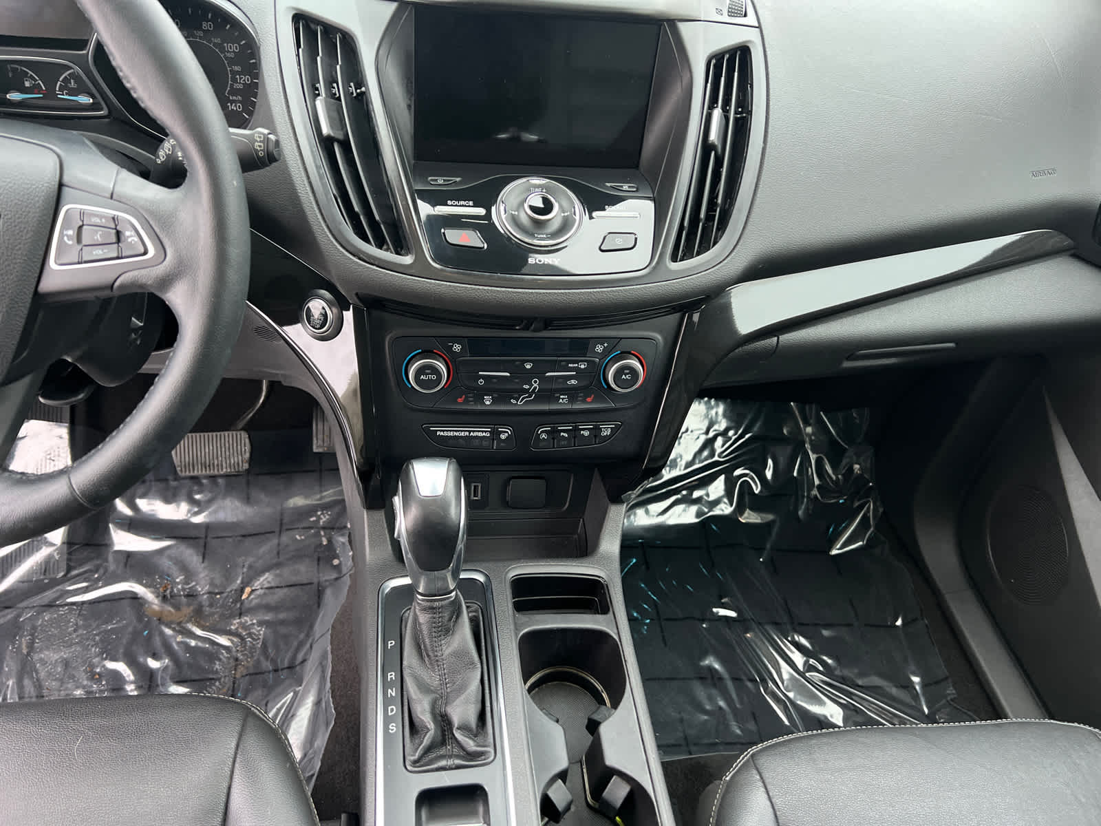 Thumbnail: 2019 Ford Escape - 25