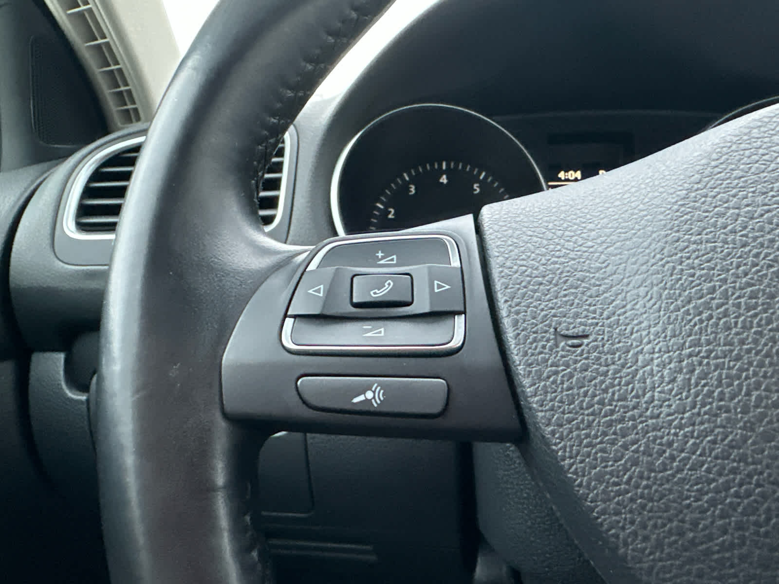 Thumbnail: 2013 Volkswagen Jetta - 20