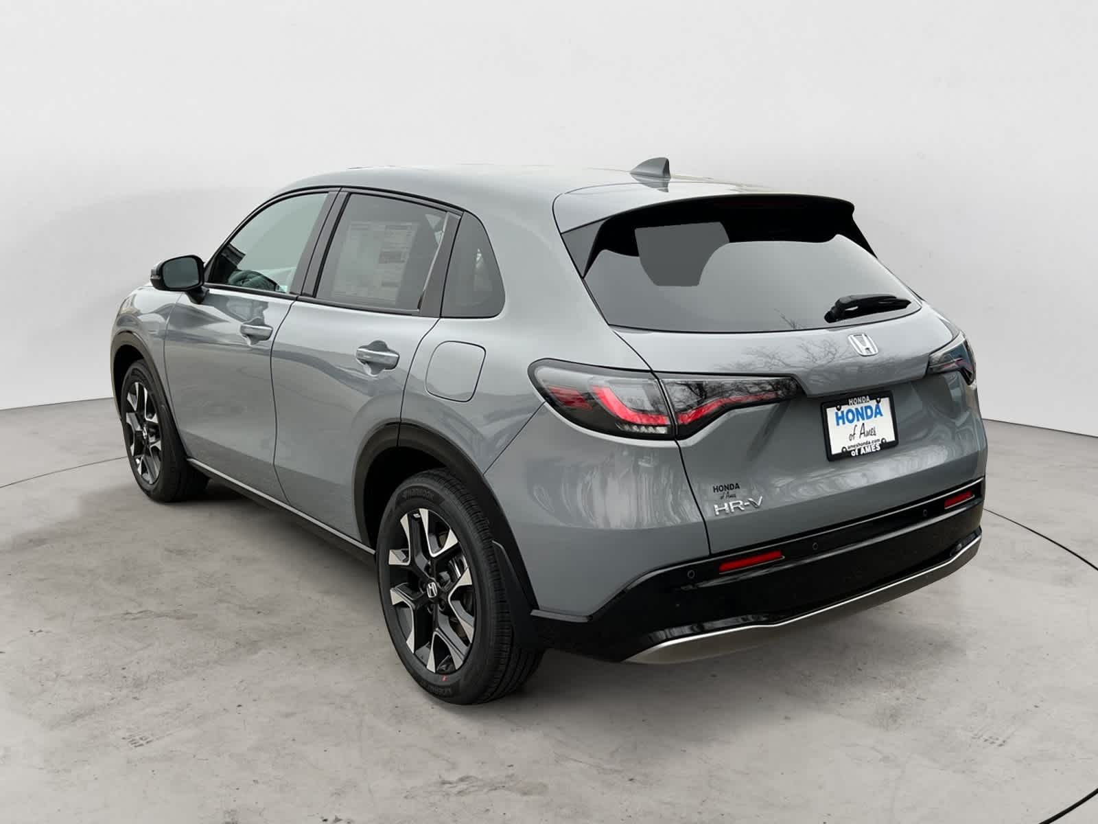 2026 Honda HR-V EX-L photo 3