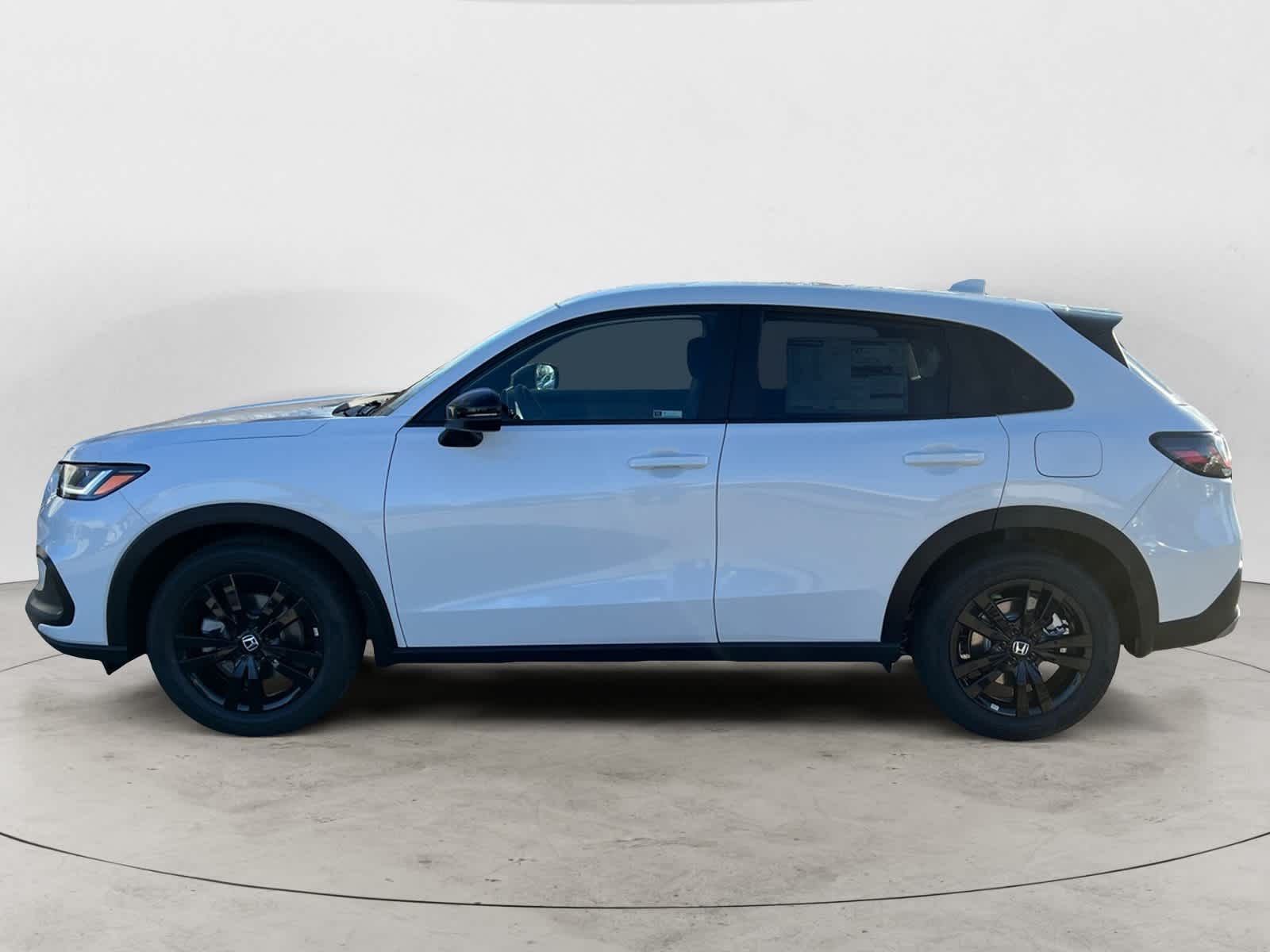 2026 Honda HR-V Sport photo 2