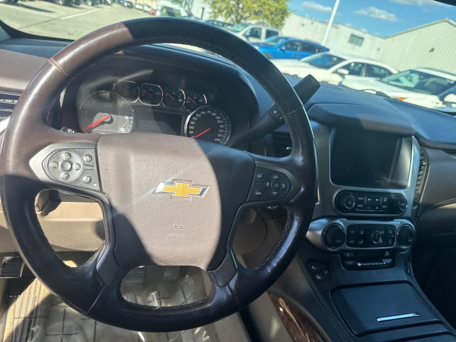 Thumbnail: 2016 Chevrolet Tahoe - 18