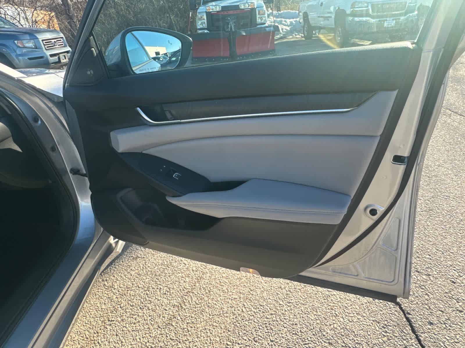 Thumbnail: 2018 Honda Accord - 8