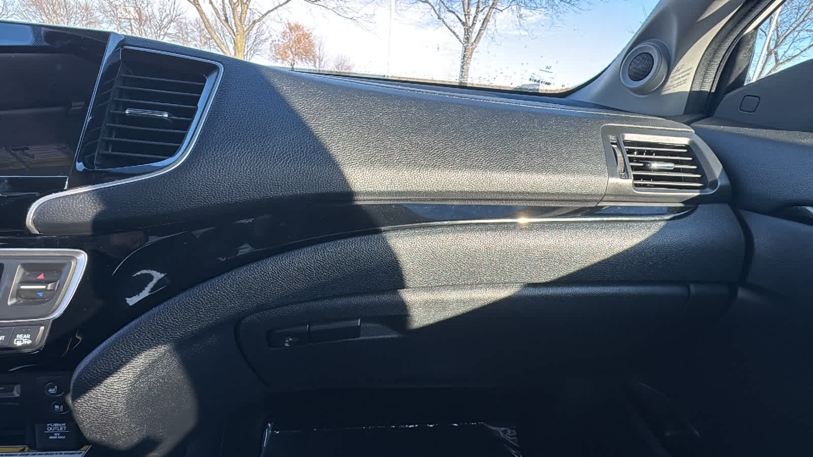 Thumbnail: 2022 Honda Pilot - 23