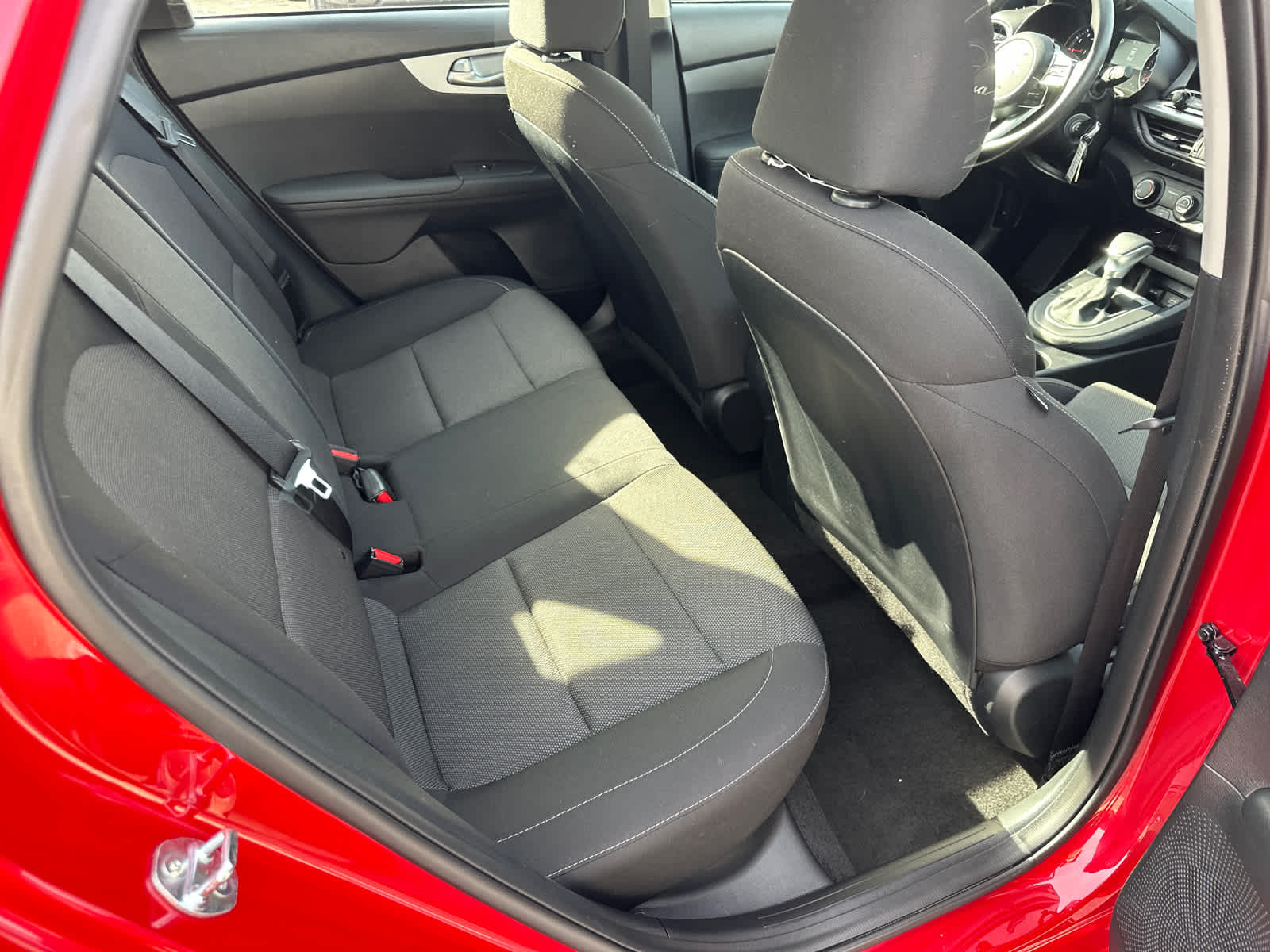 Thumbnail: 2024 Kia Forte - 9