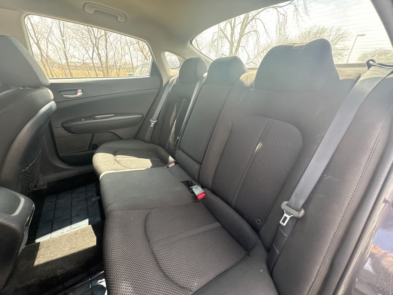 2019 Kia Optima LX 22