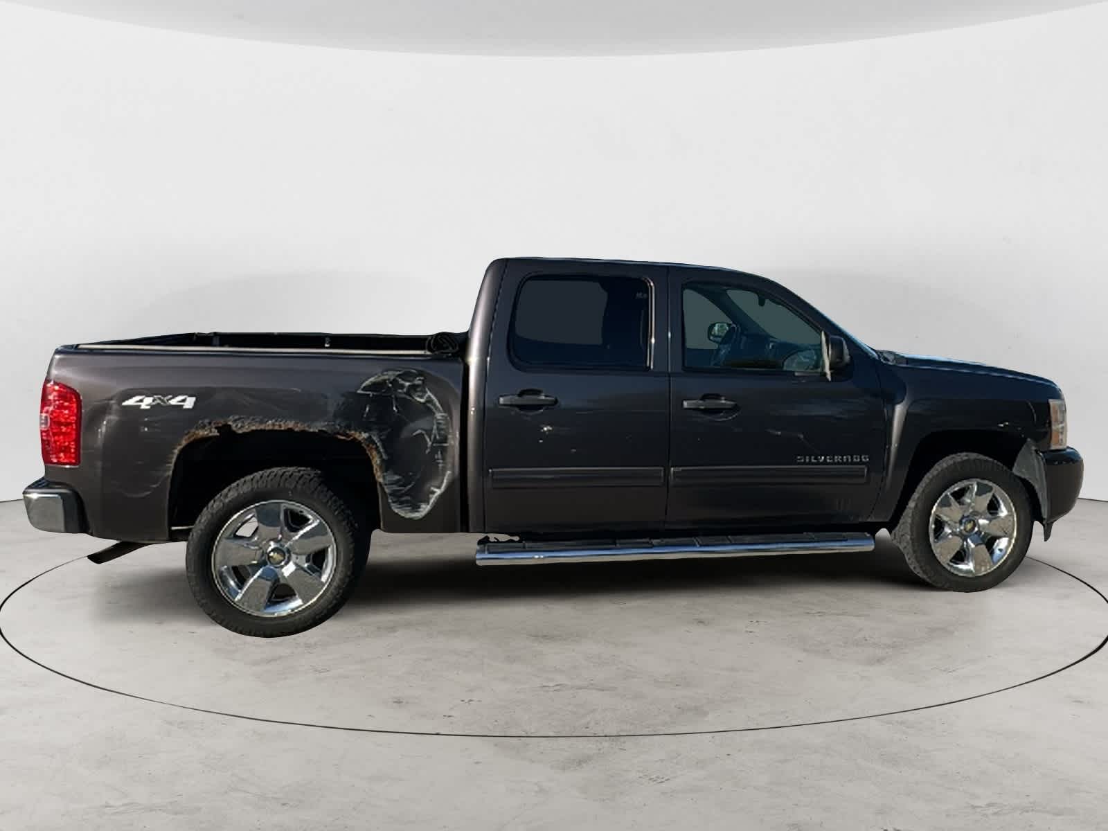 Thumbnail: 2011 Chevrolet Silverado 1500 - 5