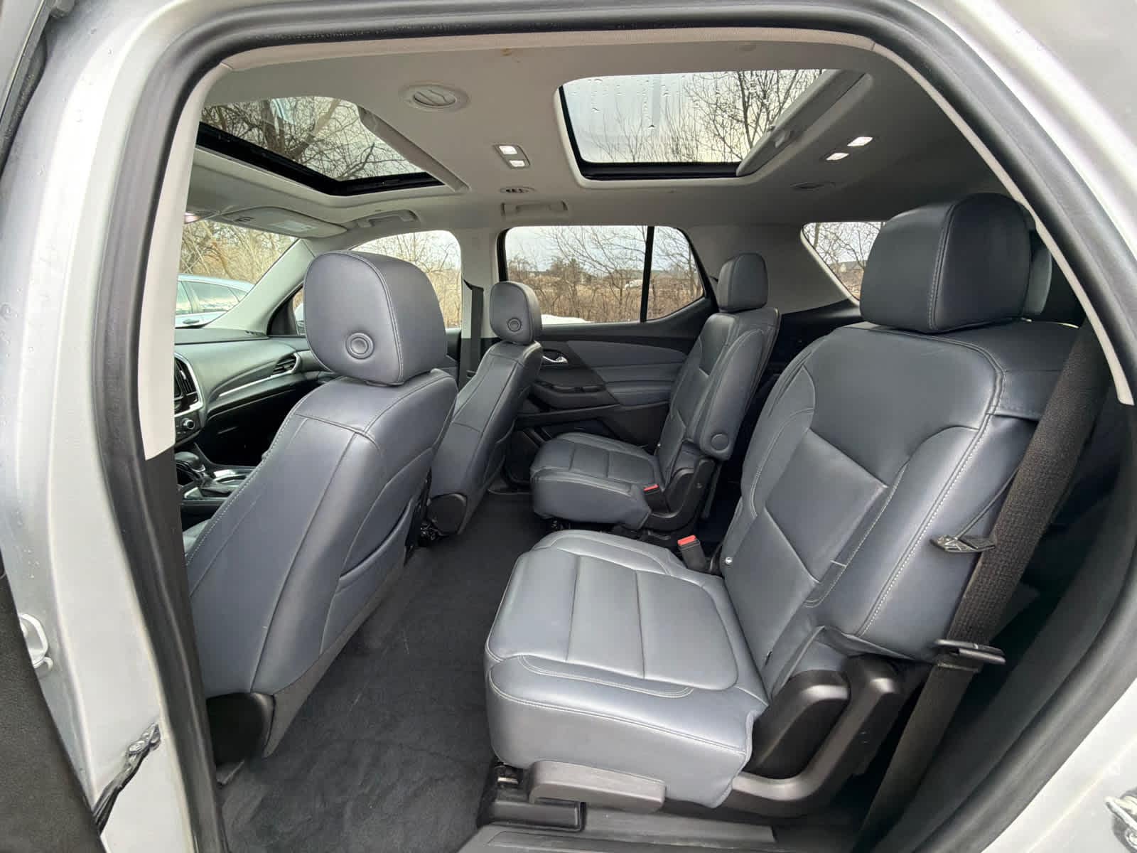 Thumbnail: 2021 Chevrolet Traverse - 18