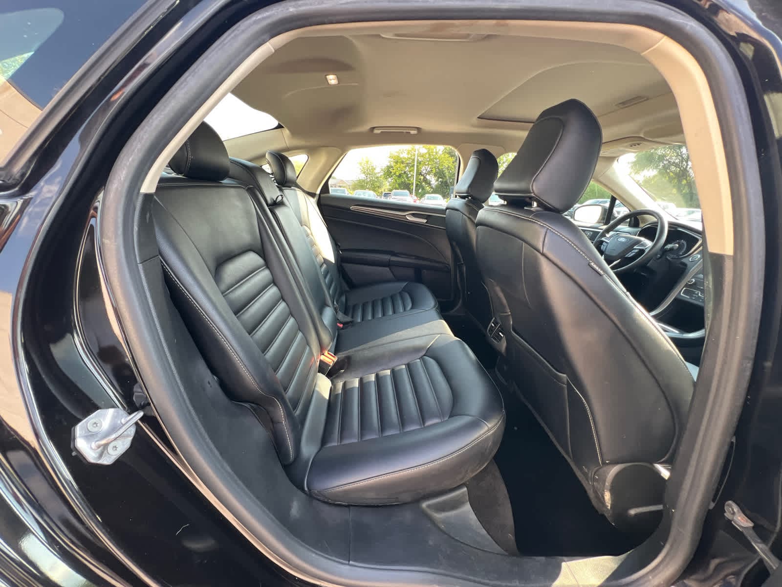 Thumbnail: 2020 Ford Fusion - 8