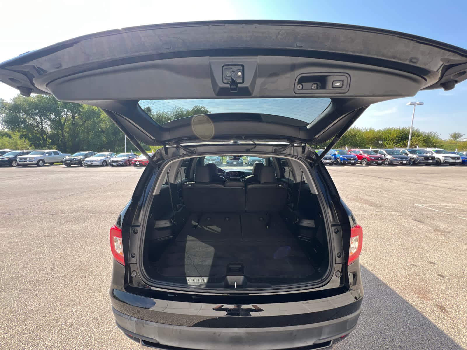 Thumbnail: 2021 Honda Pilot - 9