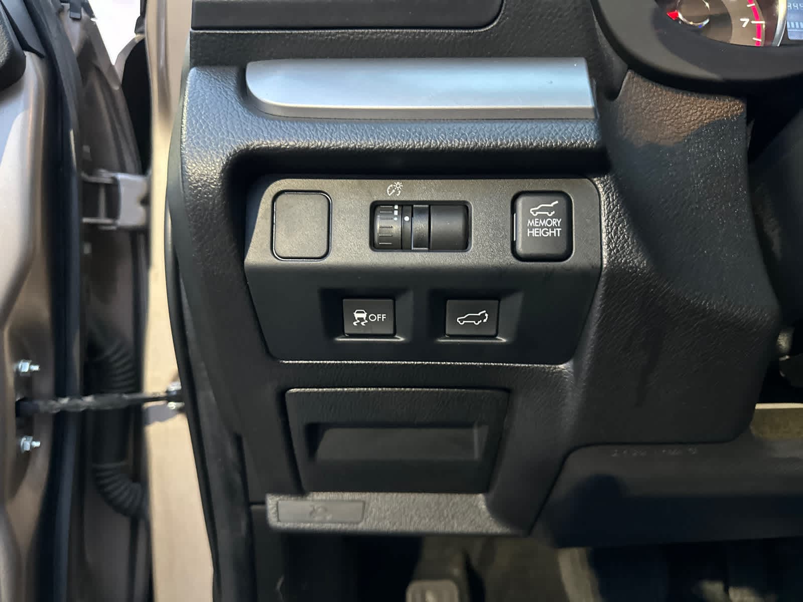 Thumbnail: 2015 Subaru Forester - 19