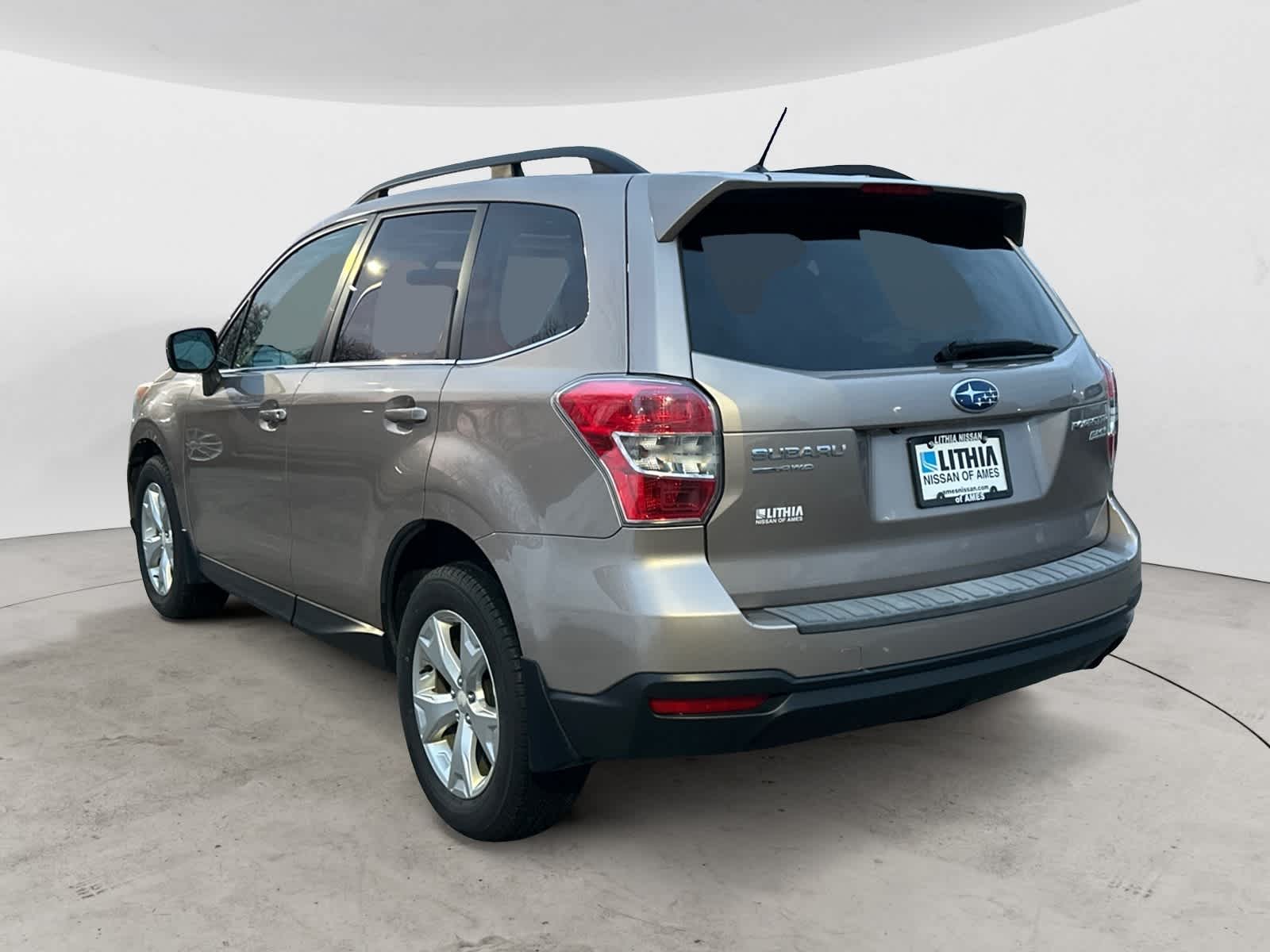 Thumbnail: 2015 Subaru Forester - 2