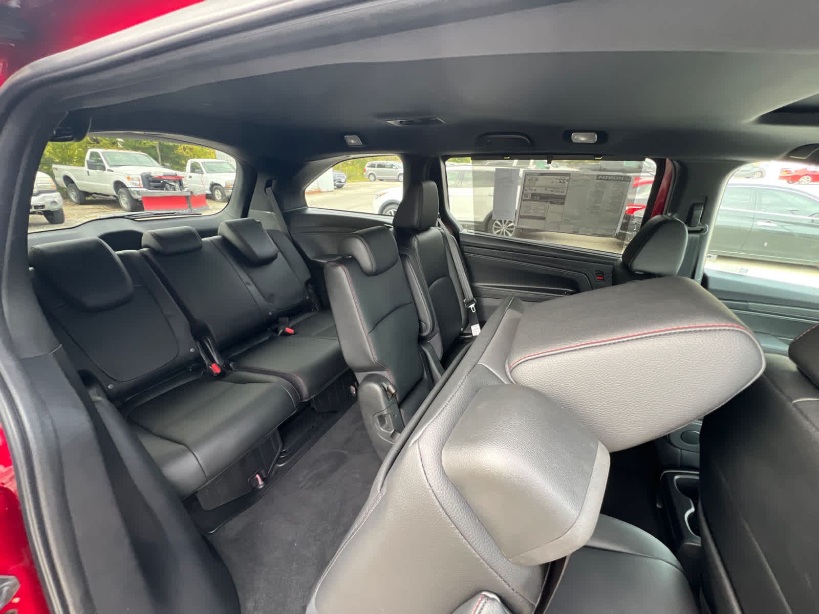 Thumbnail: 2026 Honda Odyssey - 10