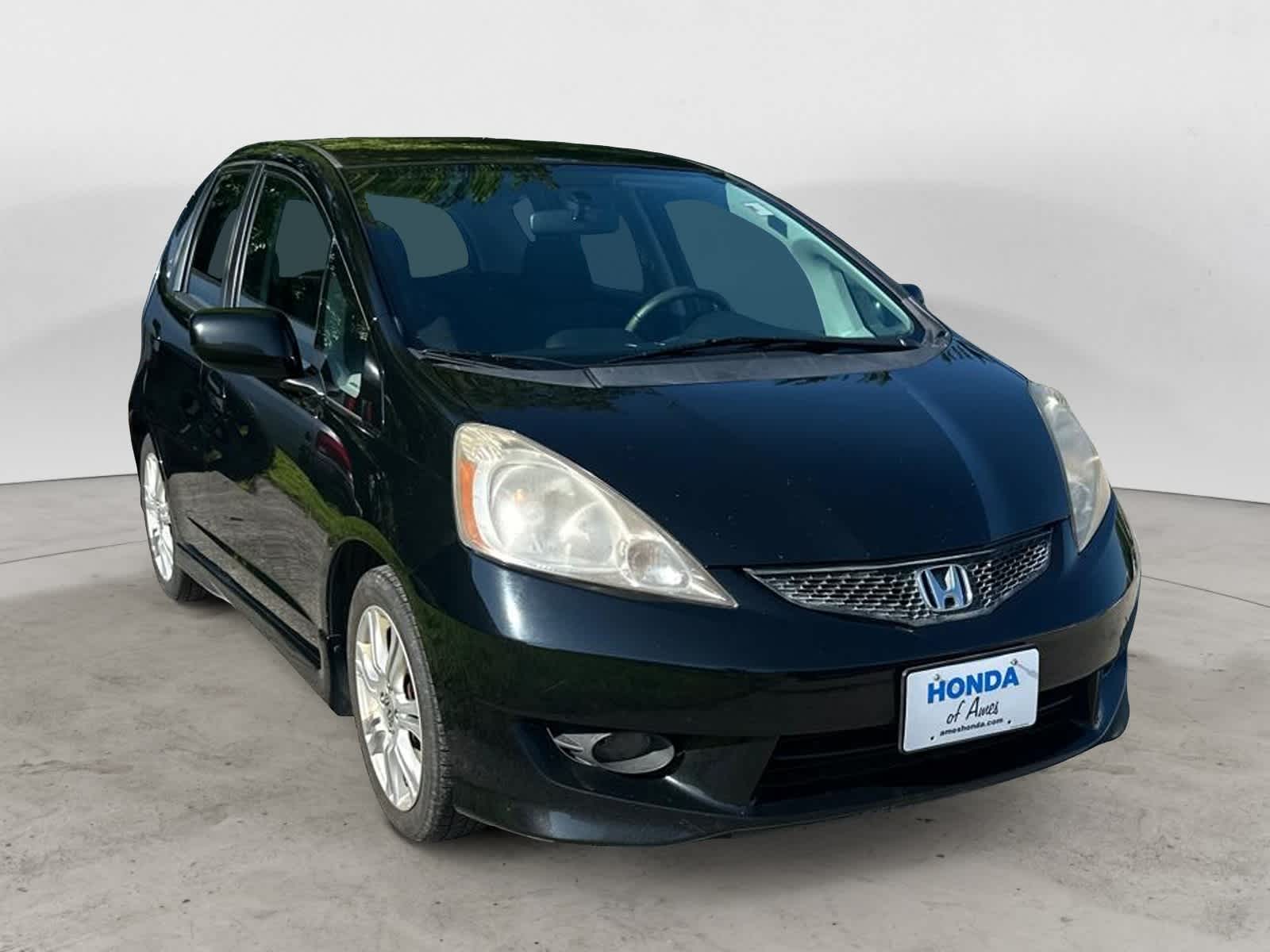 Thumbnail: 2011 Honda Fit - 2