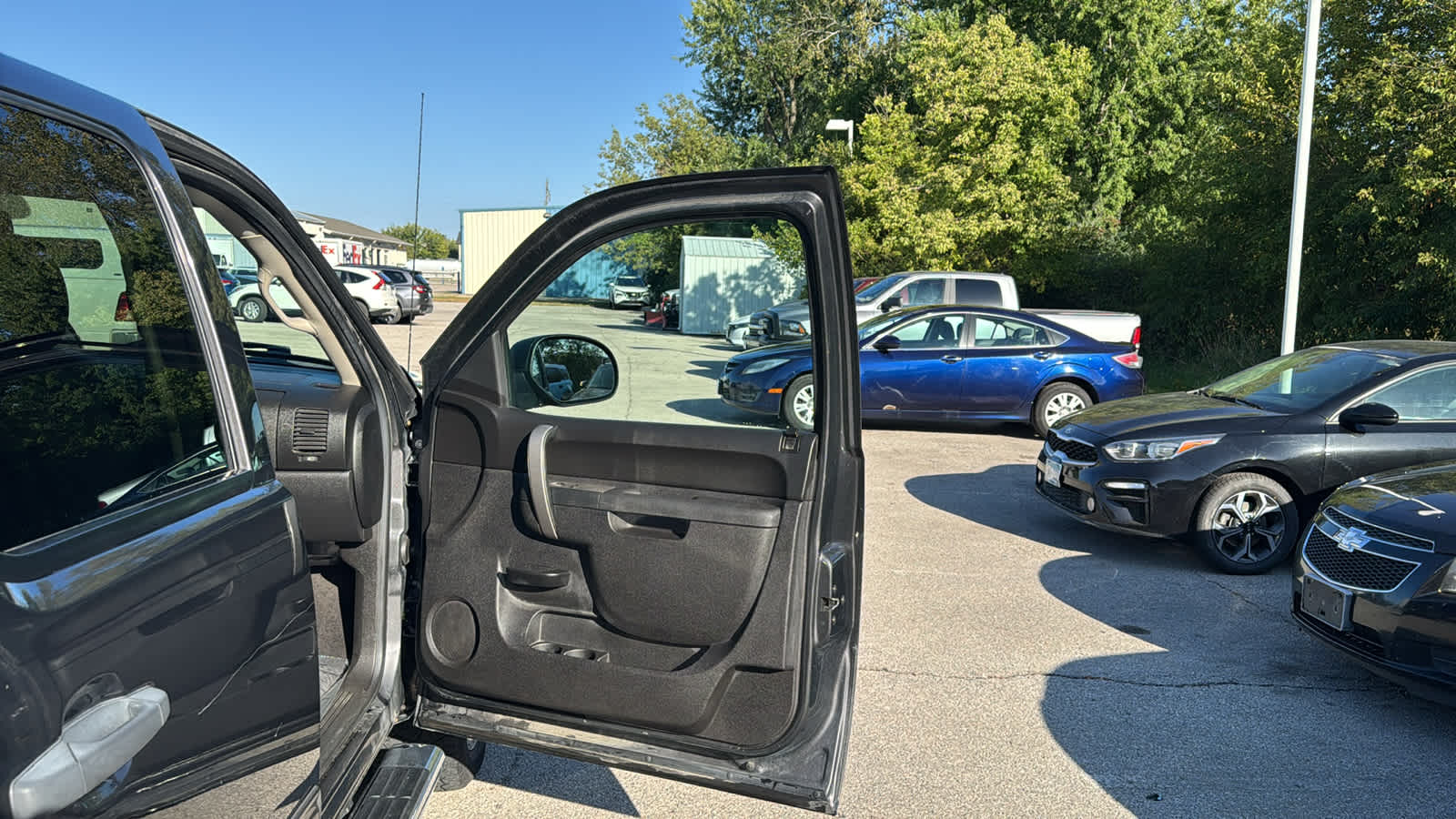 Thumbnail: 2011 Chevrolet Silverado 1500 - 7