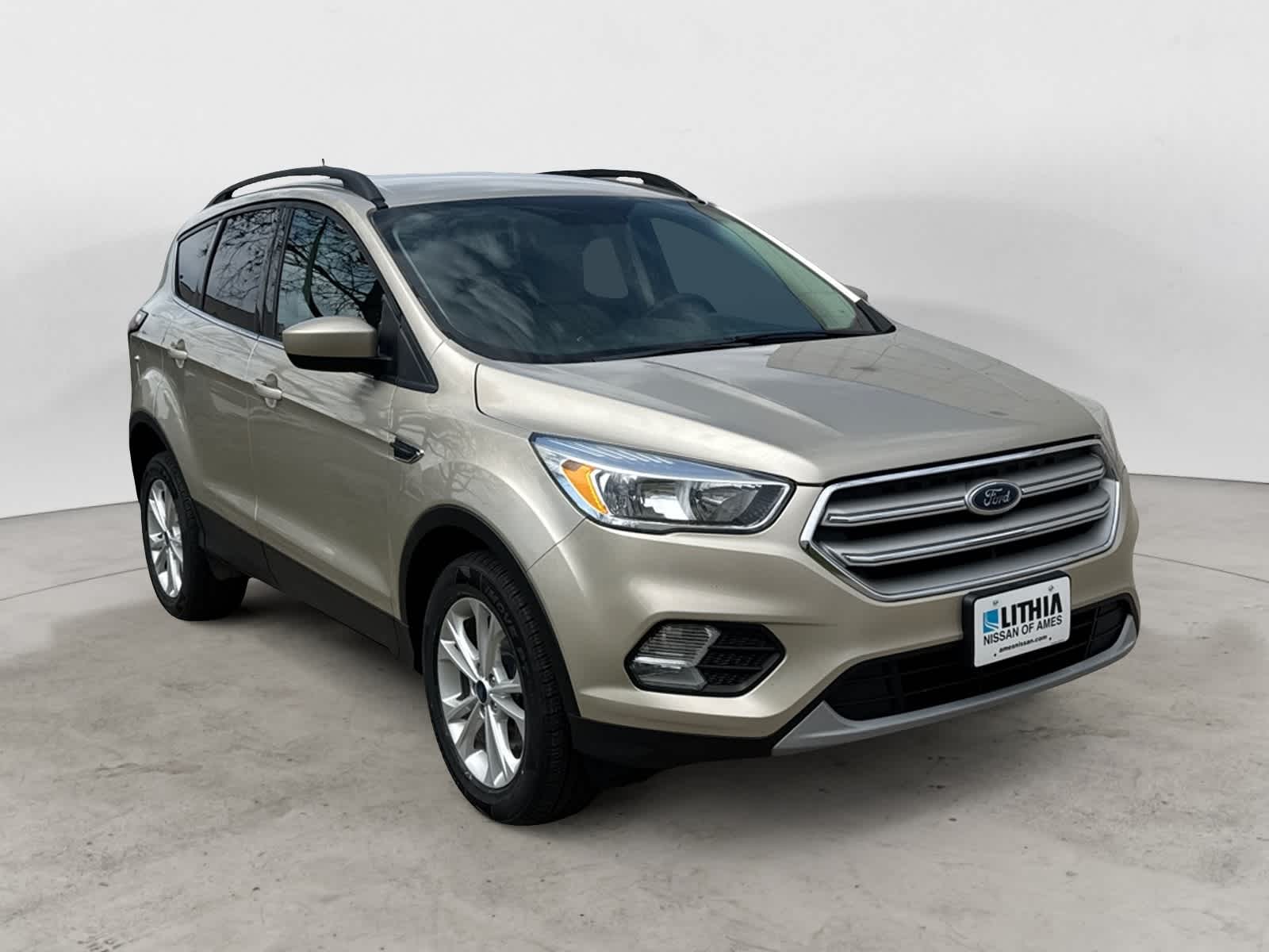 Thumbnail: 2018 Ford Escape - 6