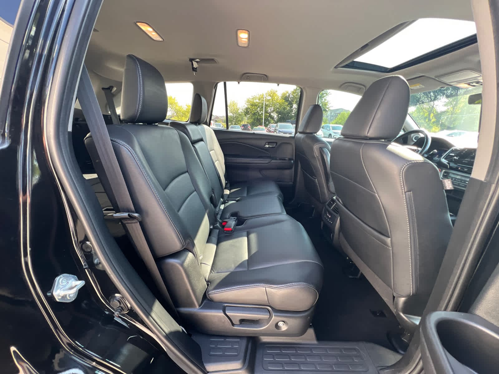 Thumbnail: 2021 Honda Pilot - 8