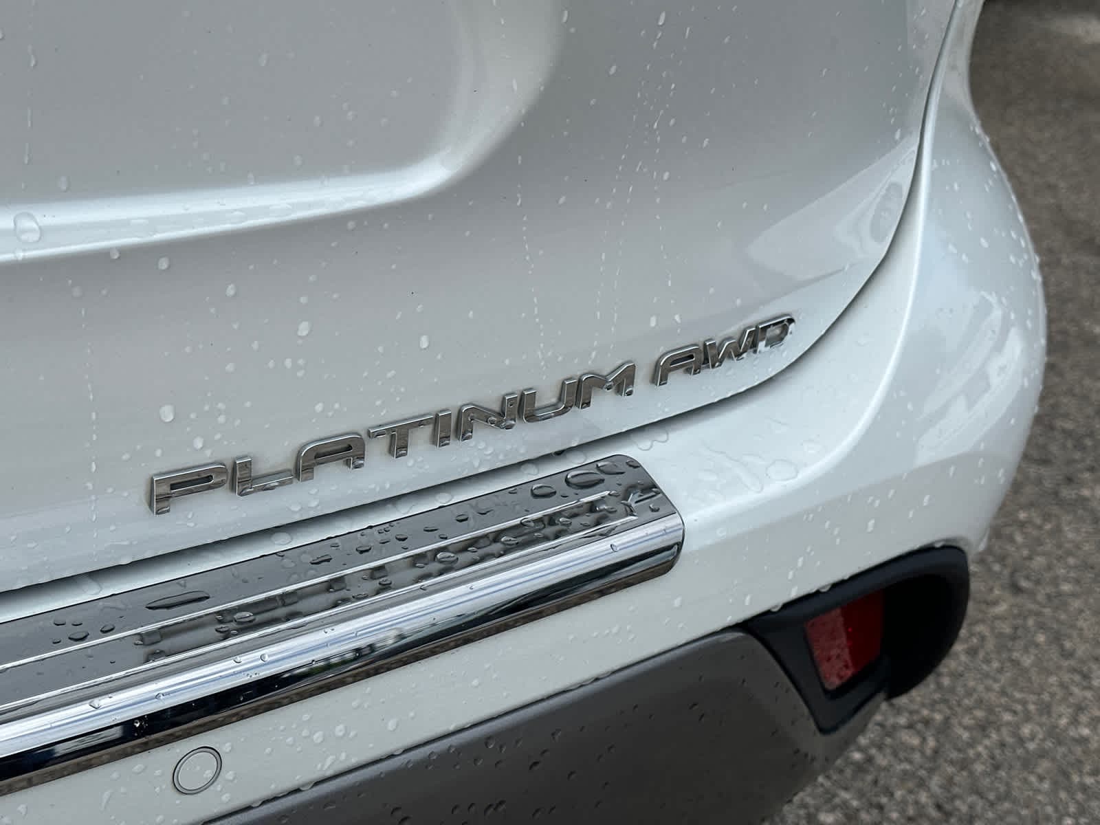 Thumbnail: 2022 Toyota Highlander - 9