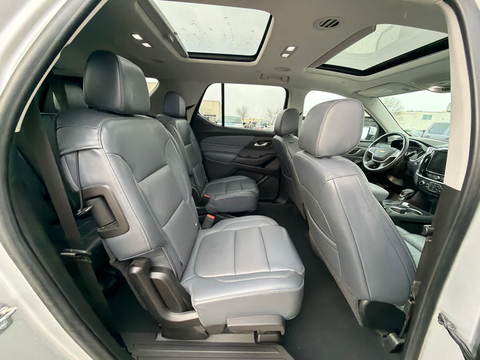 Thumbnail: 2021 Chevrolet Traverse - 11