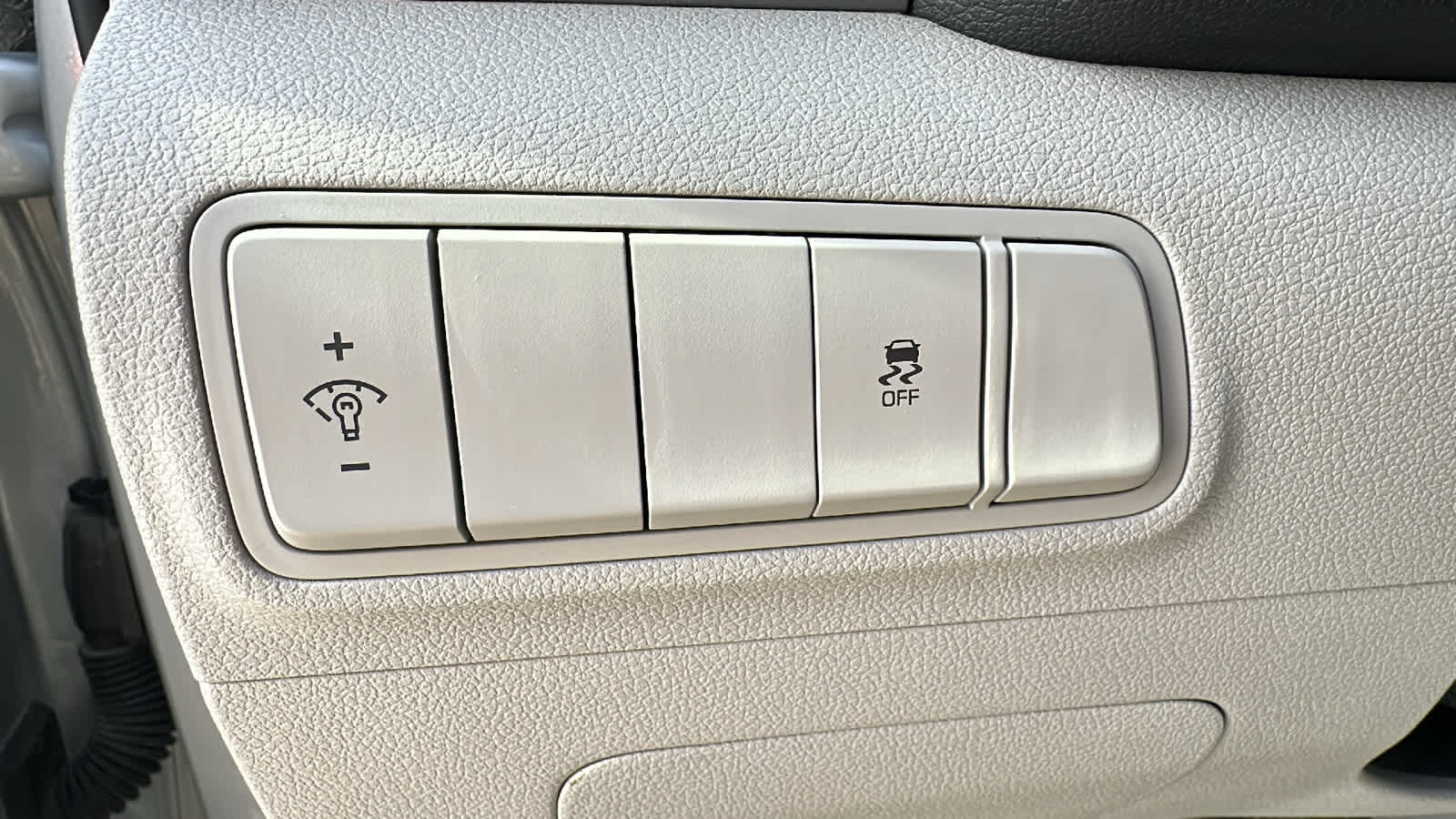 Thumbnail: 2018 Hyundai Tucson - 21