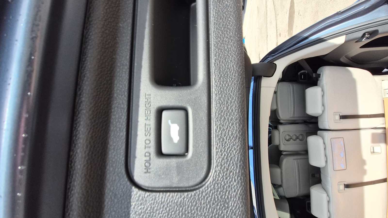 Thumbnail: 2026 Honda Odyssey - 20