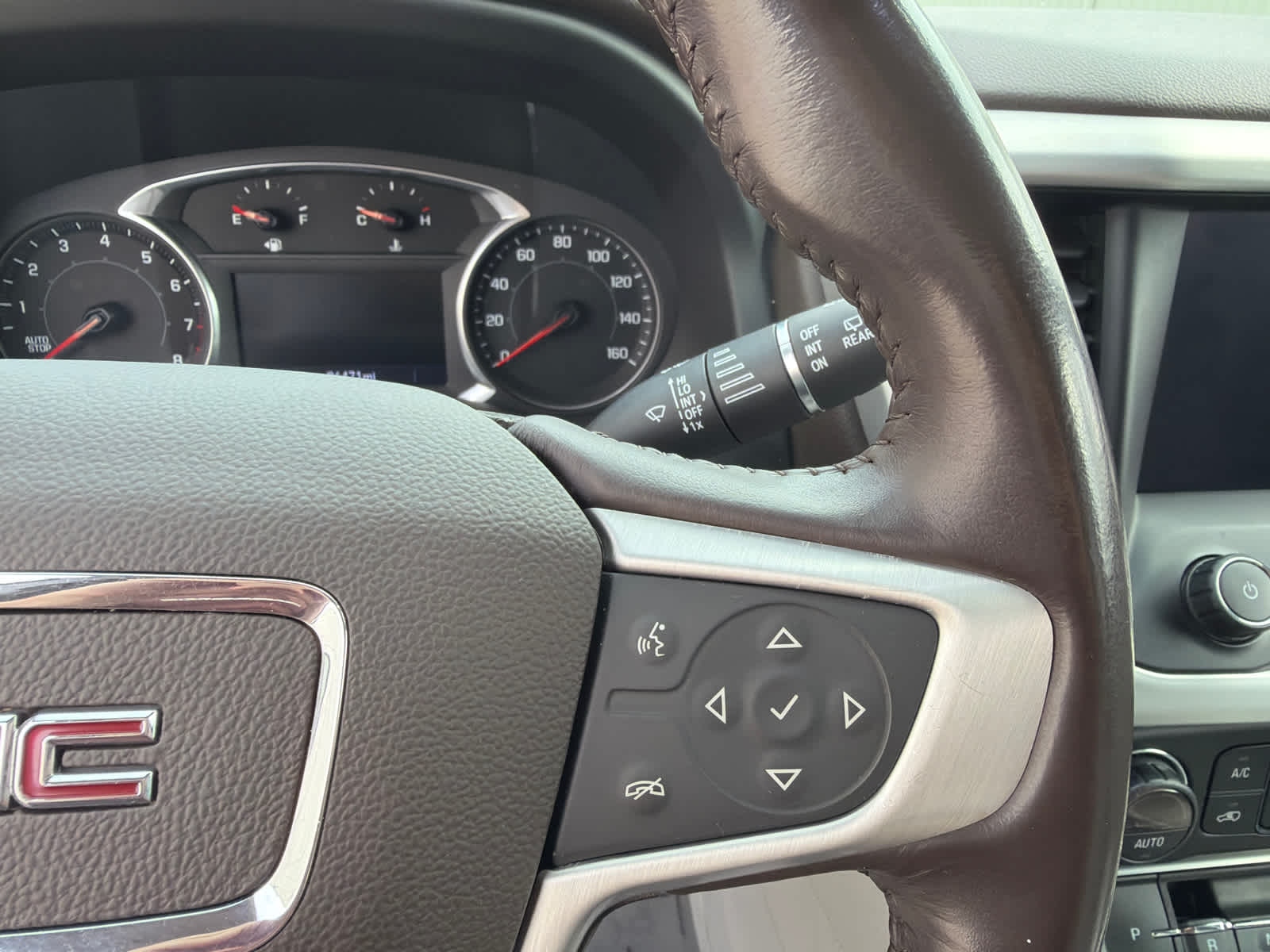 Thumbnail: 2020 GMC Acadia - 25