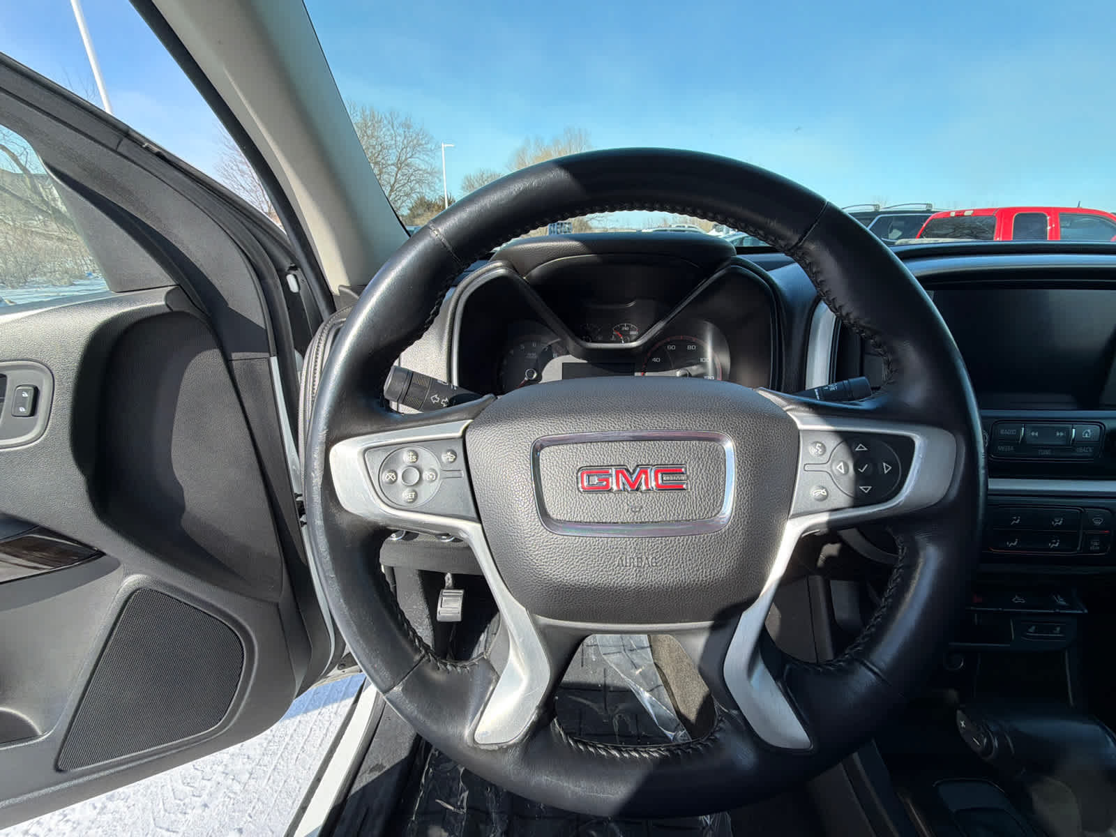 Thumbnail: 2016 GMC Canyon - 20