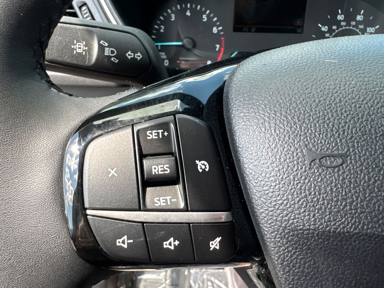 2022 Ford Escape SE - Photo 27