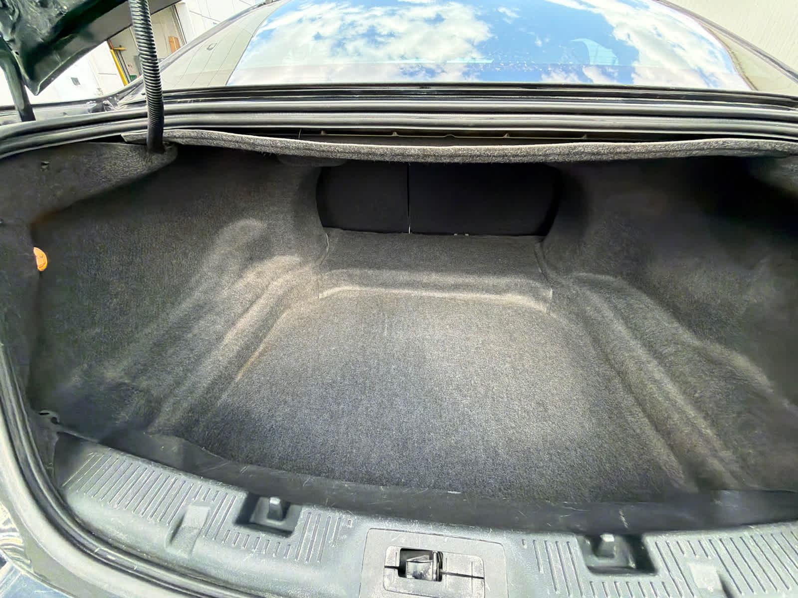 Thumbnail: 2016 Ford Taurus - 12