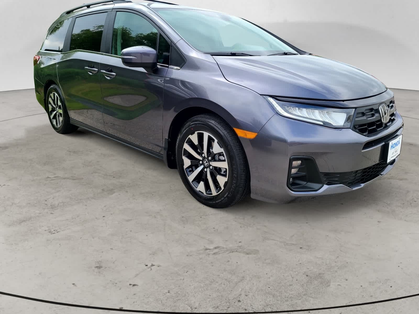 Thumbnail: 2026 Honda Odyssey - 3