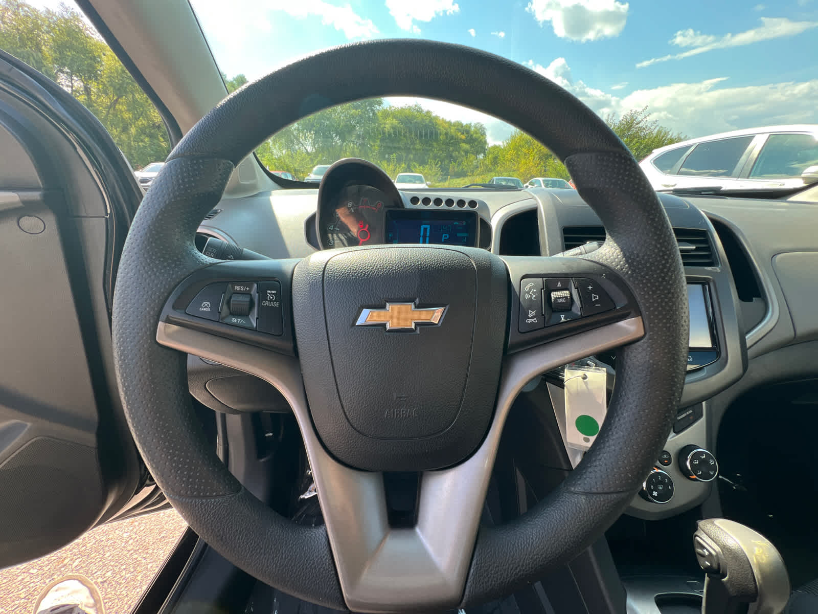 Thumbnail: 2015 Chevrolet Sonic - 18