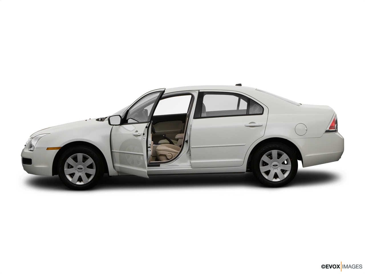 Thumbnail: 2008 Ford Fusion - 3