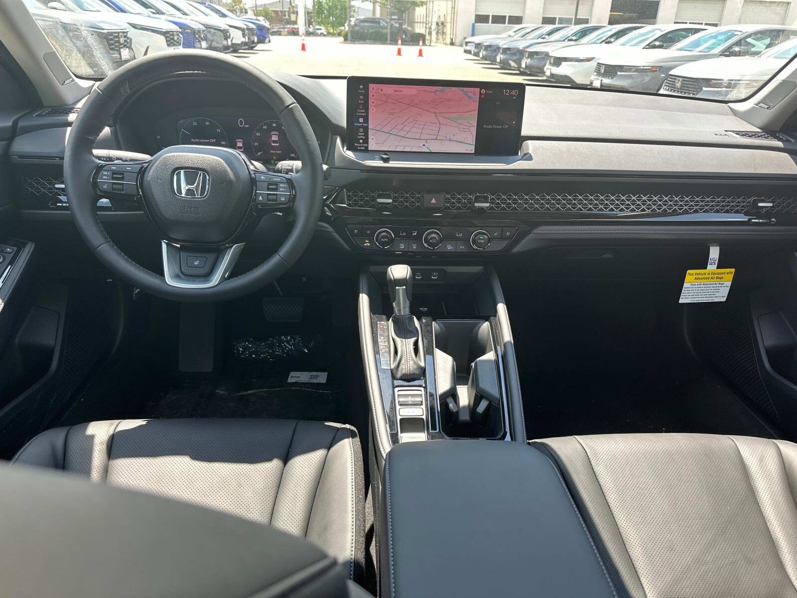 2025 Honda Accord Hybrid Touring photo 2